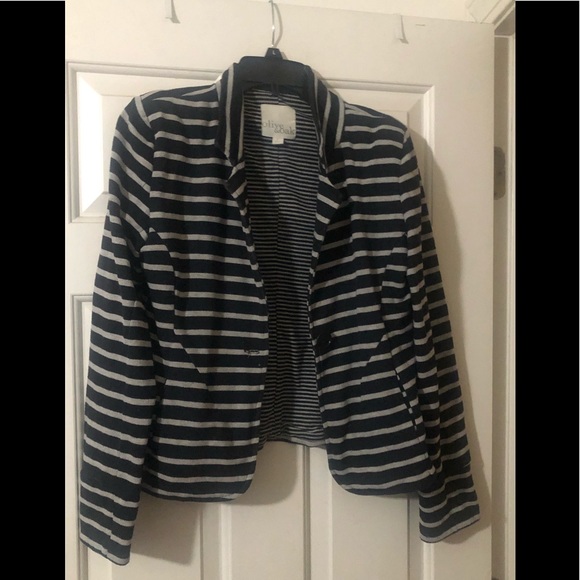 Olive & Oak Jackets & Blazers - (3 for $15) Olive & Oak Striped Blazer